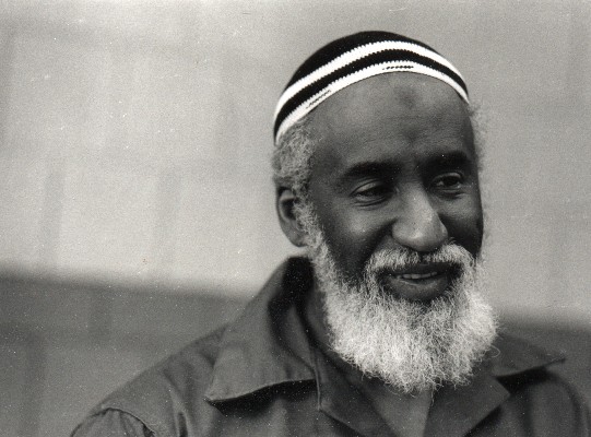 nuh_bw_90h400 nuh_bw_90h400